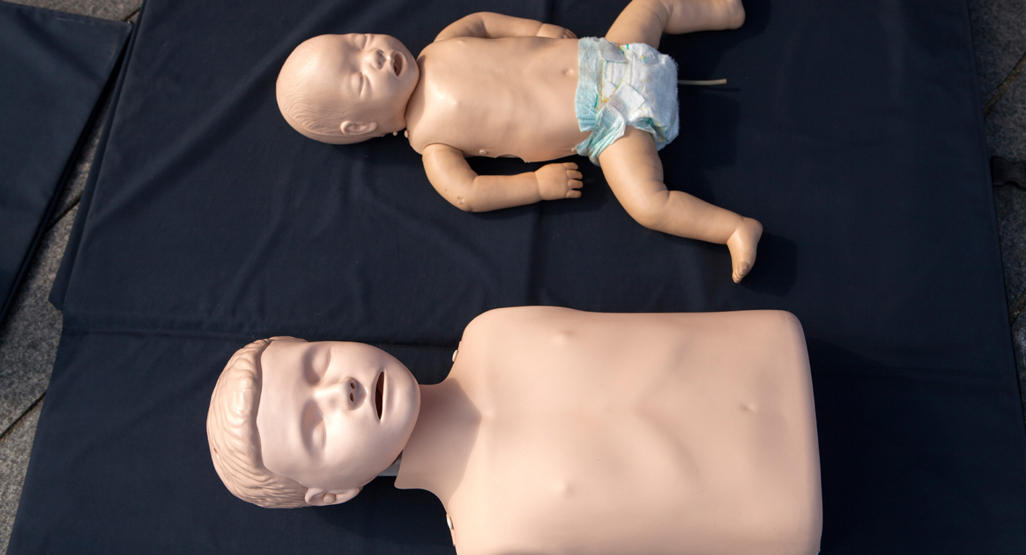 baby and child shaped cpr dolls