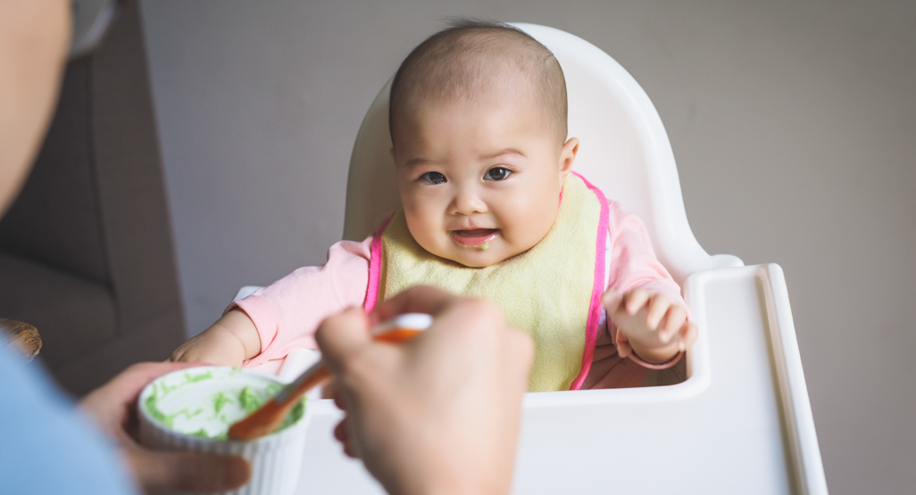Est Il Normal Que Mon Bebe Fasse Caca Apres Chaque Tetee Centre Maman