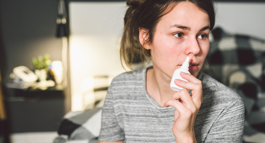 peut-on-utiliser-sans-danger-un-d-congestionnant-en-spray-nasal-pendant